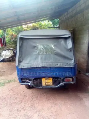Piaggio Ape 2000 Three Wheel (Used)