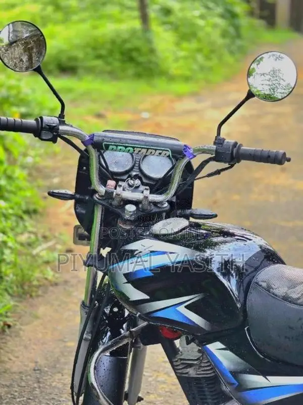 Bajaj CT-100 2012 Motorbike (Used)