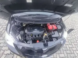 Toyota Yaris 2009 Car (Used)