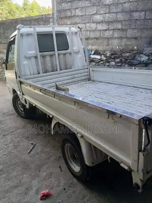 Mazda SE28T Bongo 1998 Lorry (Used)