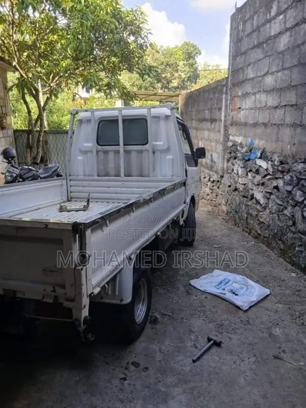 Mazda SE28T Bongo 1998 Lorry (Used)