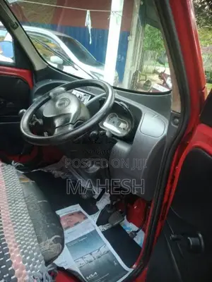 Tata Dimo Batti 2013 Lorry (Used)