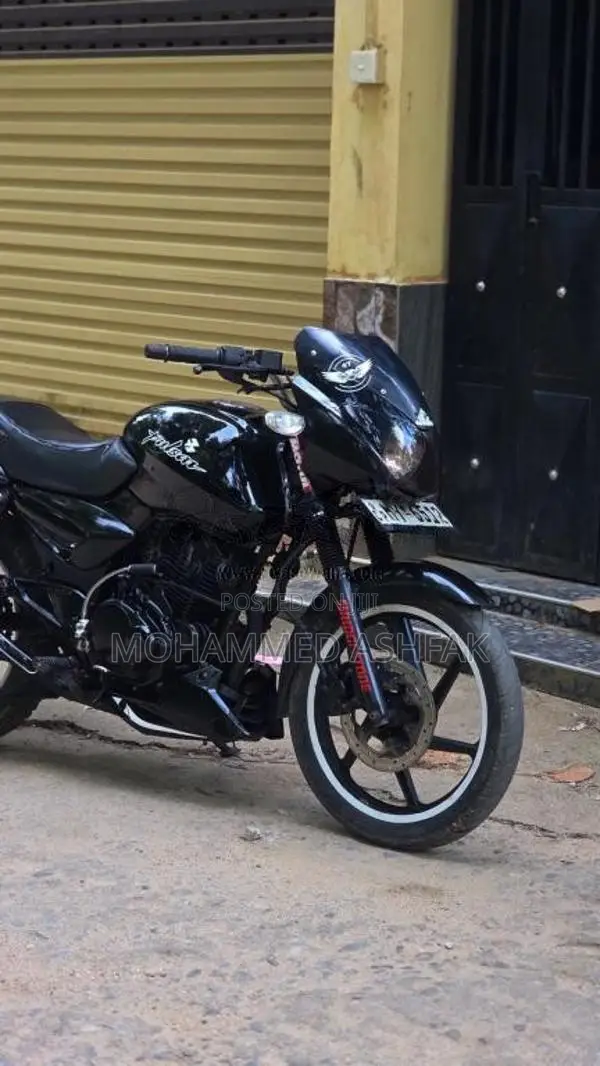 Bajaj Pulsar 180 2006 Motorbike (Used)