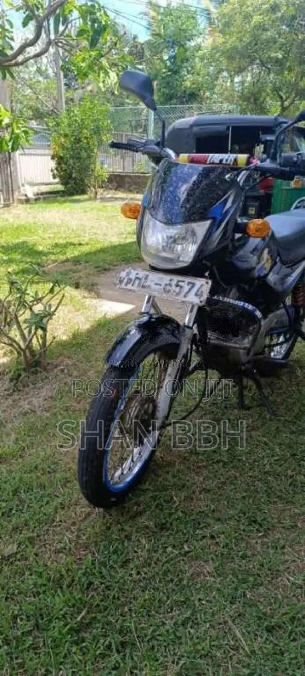 Bajaj CT-100 2005 Motorbike (Used)