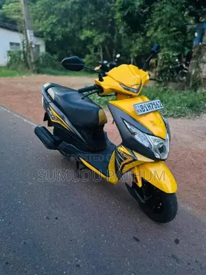 Honda Dio 2019 Motorbike (Used)