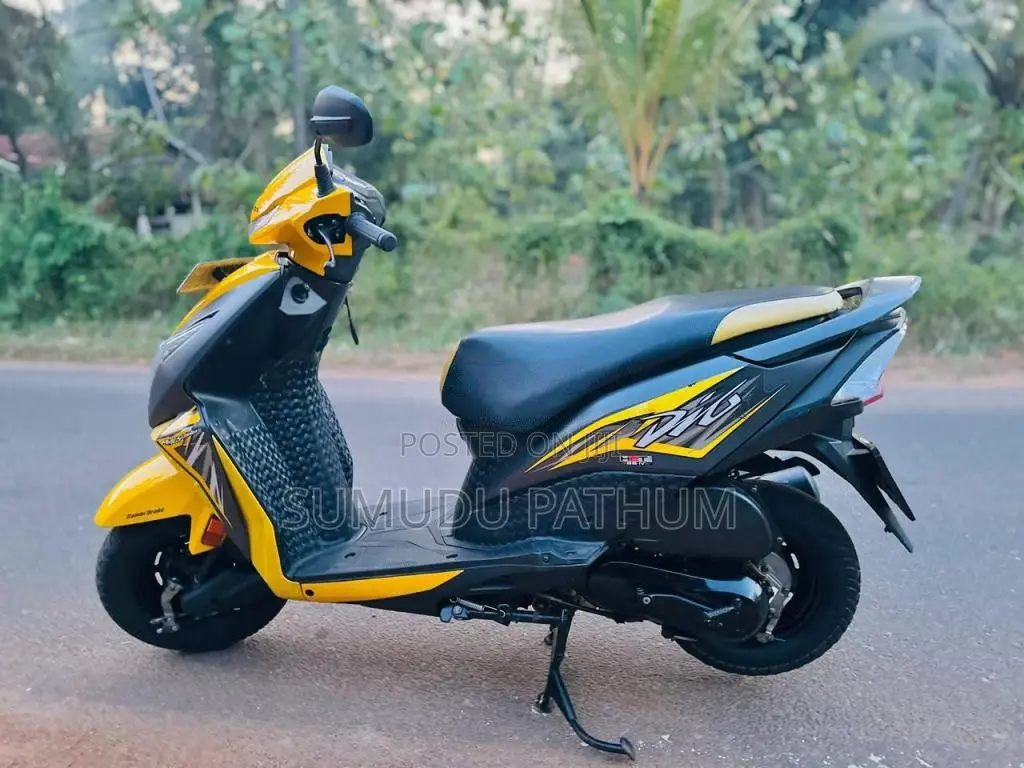 Honda Dio 2019 Motorbike (Used)