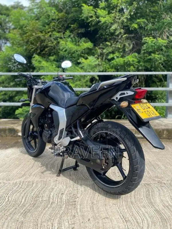 Yamaha FZ 2018 Motorbike (Used)