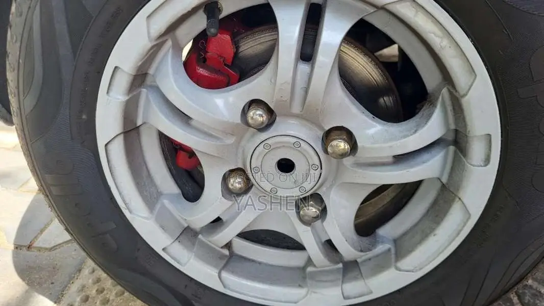Suzuki Alto 2013 Car (Used)