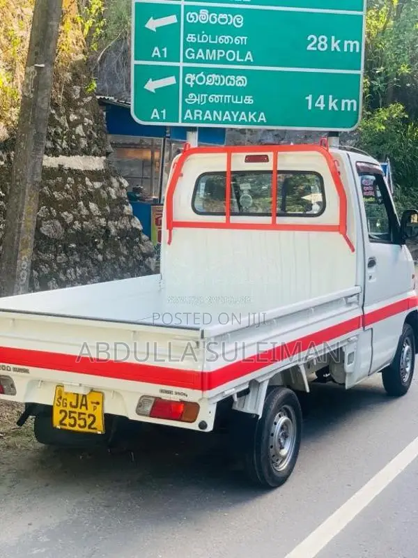 Mitsubishi MiniCab 2000 Lorry (Used)
