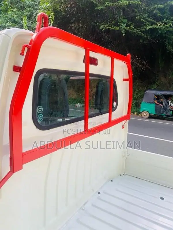 Mitsubishi MiniCab 2000 Lorry (Used)