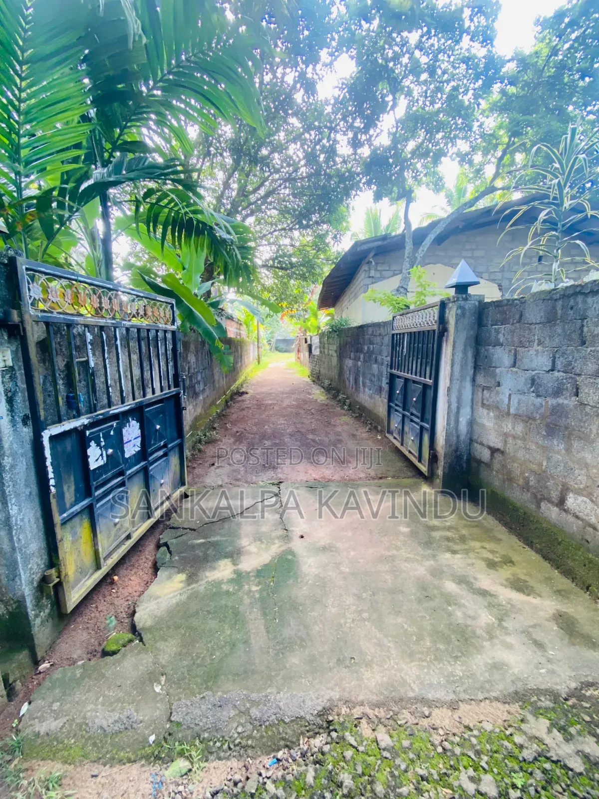 2bdrm House in Ambalangoda for sale