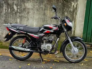 Bajaj CT100 2019