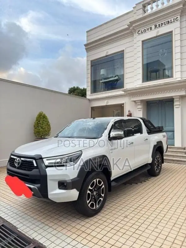 Toyota Hilux 2025