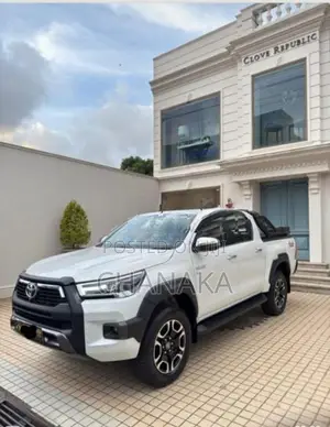 Toyota Hilux 2025
