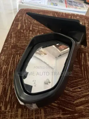 Toyota Yaris 210 Camera Mirror