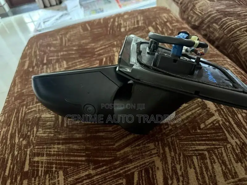 Toyota Yaris 210 Camera Mirror