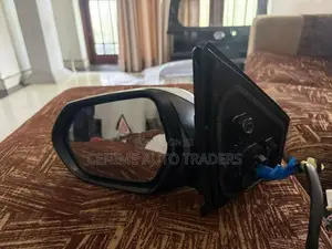 Toyota Yaris 210 Camera Mirror