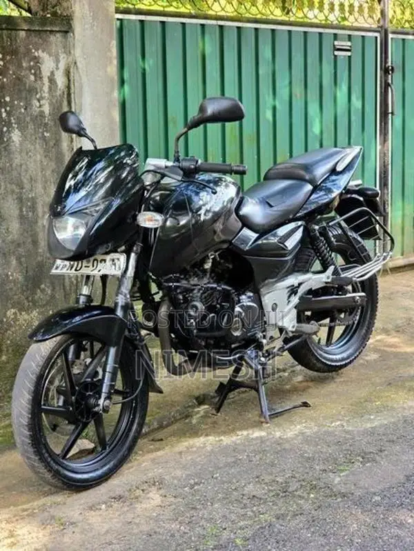 Bajaj Pulsar 180 2011