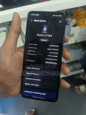Samsung Galaxy Z Flip3 (Used)
