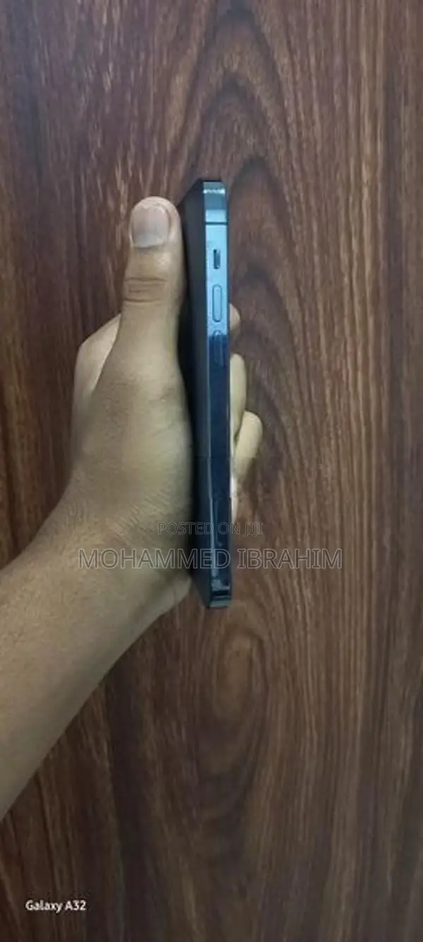 Apple iPhone 12 Pro (Used)