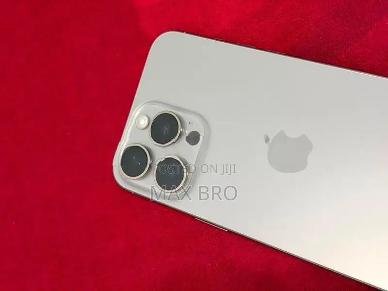Apple iPhone 15 Pro Max (Used)