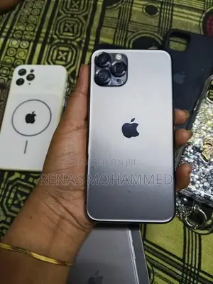 Apple iPhone 11 Pro (Used)