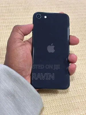 Apple iPhone SE 2 (Used)