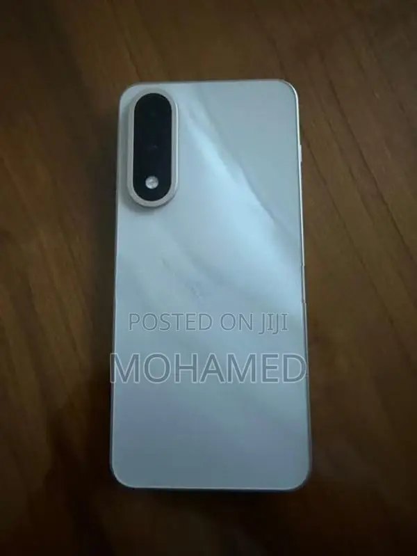 OnePlus Nord 5 (Used)