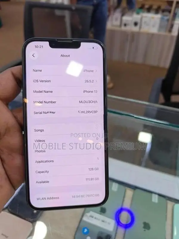 Apple iPhone 13 (Used)