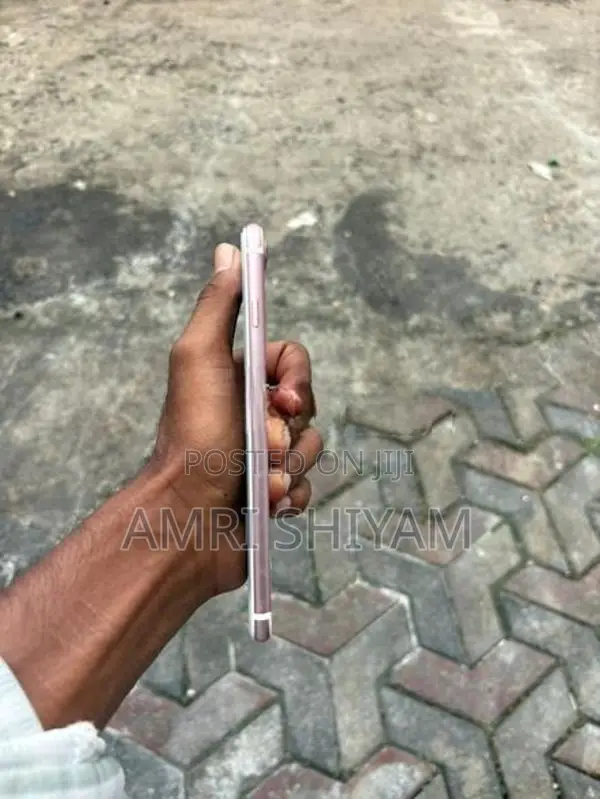 Apple iPhone 7 Plus (Used)