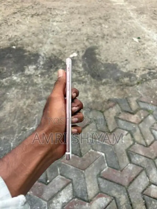 Apple iPhone 7 Plus (Used)