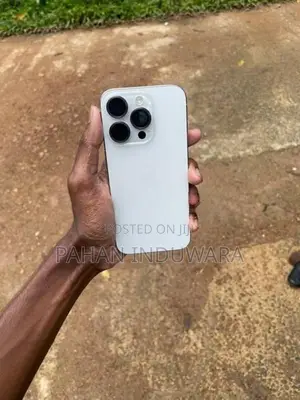 Apple iPhone 15 Pro (Used)