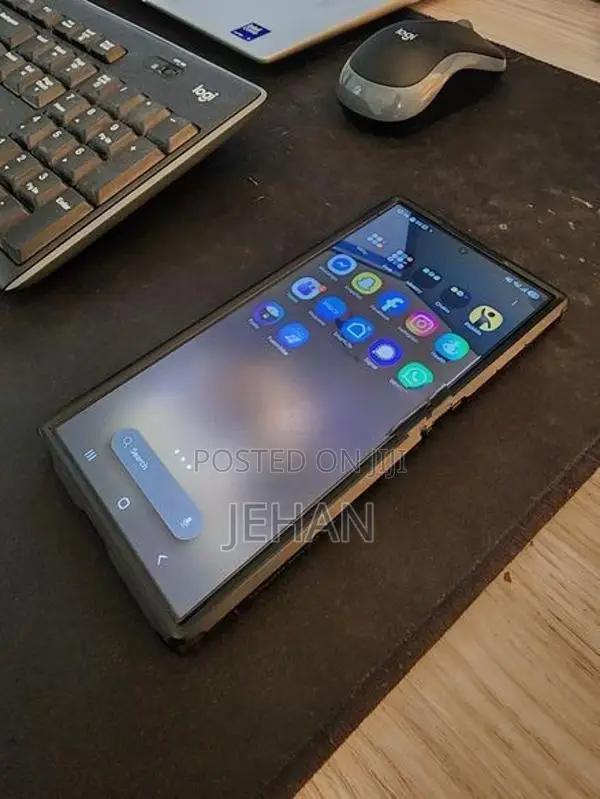 Samsung Galaxy S24 Ultra (Used)