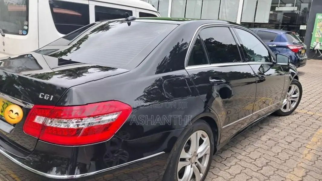 Mercedes Benz E200 2010