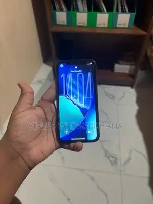 Apple iPhone 11 (Used)