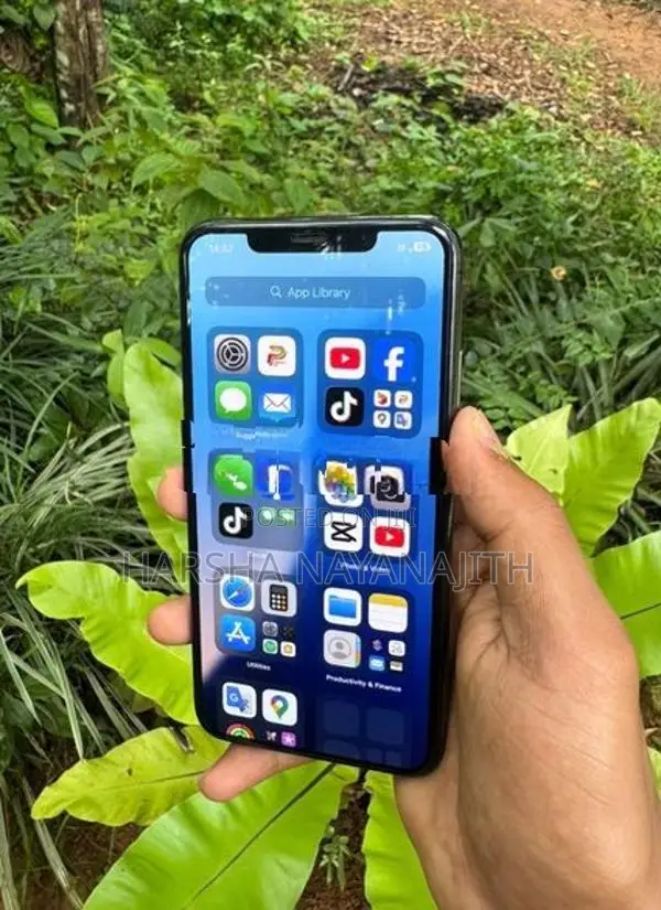 Apple iPhone XS Max (Used)