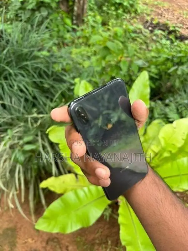 Apple iPhone XS Max (Used)