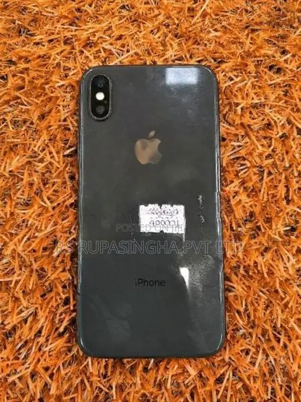 Apple iPhone X (Used)
