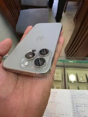 Apple iPhone 16 Pro (Used)