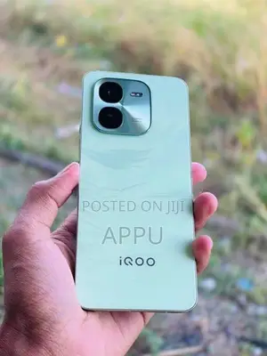 iqoo Z6 Pro z9x 5g (Used)