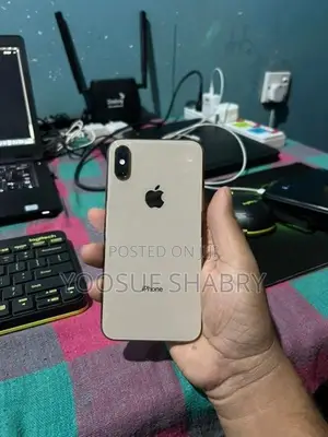 Apple iPhone XS 256GB (Used)