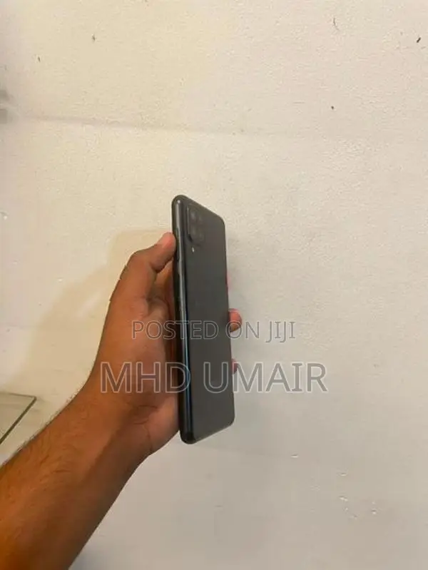 Samsung Galaxy A12 128GB (Used)