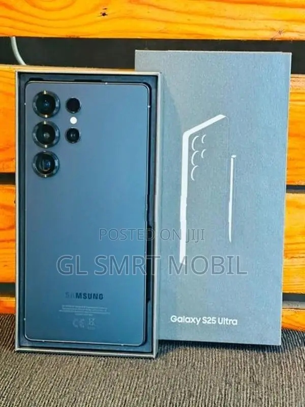 Samsung Galaxy S25 Ultra 5G/256GB (Used)