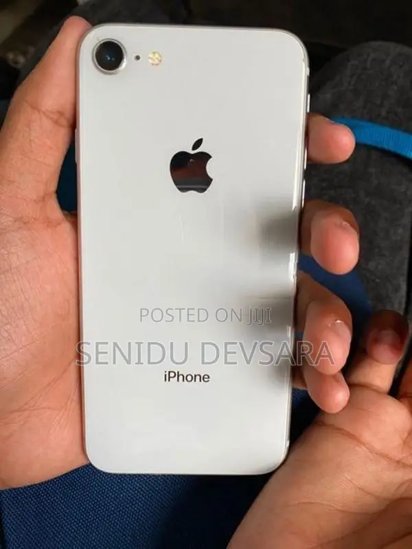 Apple iPhone 8 (Used)