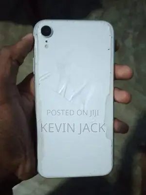 Apple iPhone XR (Used)