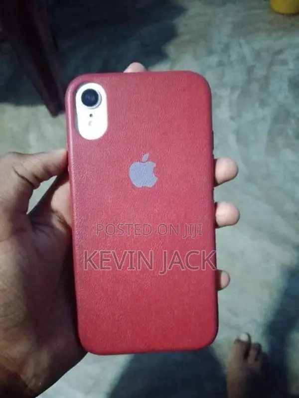 Apple iPhone XR (Used)