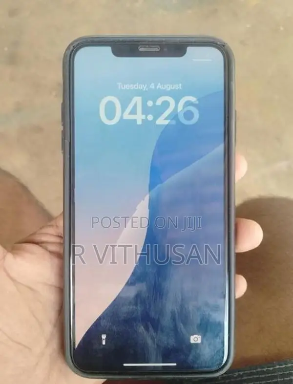 Apple iPhone XS Max (Used)