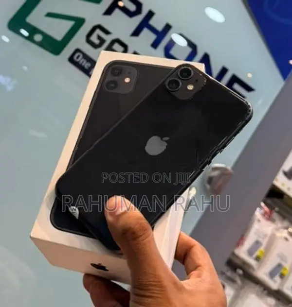 Apple iPhone 11 128GB (Used)