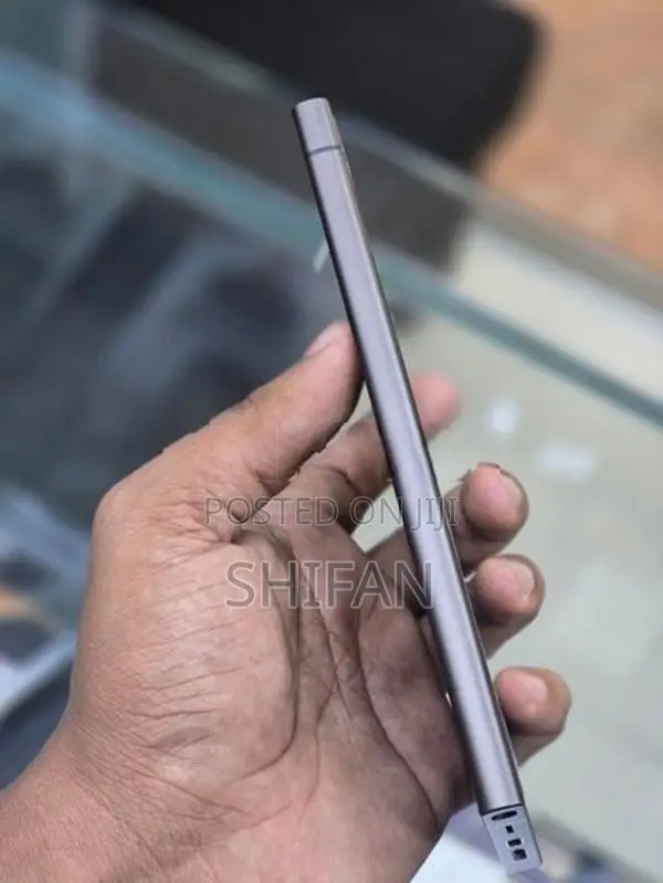 S24 Ultra OLED Display