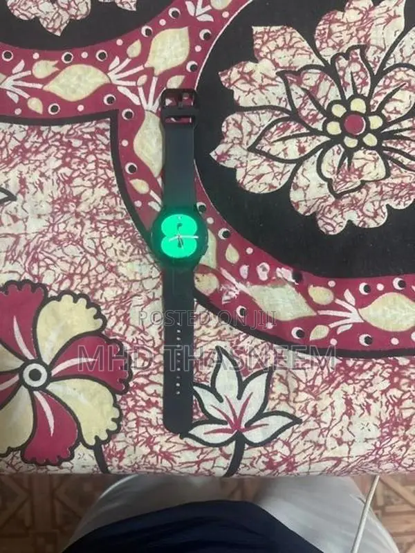Samsung Galaxy Watch 4